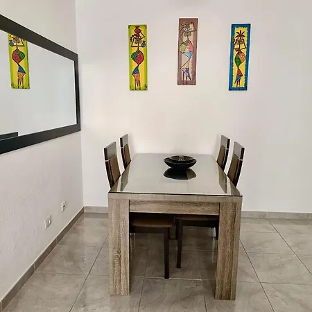 Con Piscina En Appartement Costa Adeje (Tenerife)