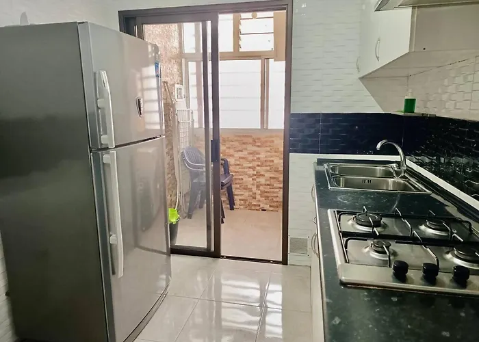 Con Piscina En Апартаменты Адехе