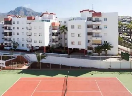 Апартаменти Con Piscina En