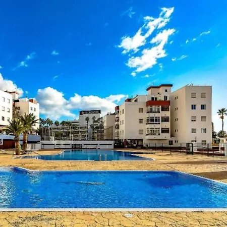 Апартаменти Playa, Piscina Y Relax En